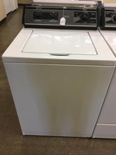 Load image into Gallery viewer, Whirlpool Washer and Gas Dryer - 5228 - 7921