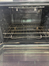 Load image into Gallery viewer, Whirlpool Slide in Electric Stove - 3647