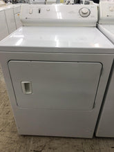 Load image into Gallery viewer, Maytag Washer and Gas Dryer Set - 1490-1492