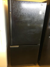 Load image into Gallery viewer, Amana Refrigerator Freezer on the Bottom - 3092