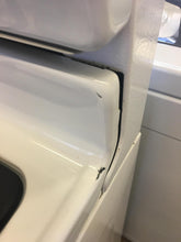 Load image into Gallery viewer, Kenmore Gas Stove - 6905