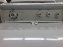 Load image into Gallery viewer, Kenmore Washer and Gas Dryer Set - 9200-4859