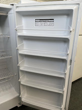 Load image into Gallery viewer, Kenmore Freezer - 8307