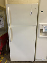 Load image into Gallery viewer, Frigidaire Bisque Refrigerator - 6160