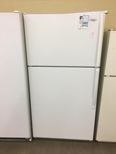 Load image into Gallery viewer, Whirlpool Refrigerator - 6498
