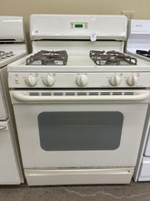 Load image into Gallery viewer, GE Gas Stove - 1162