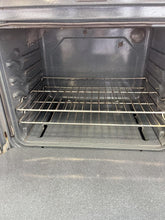 Load image into Gallery viewer, Whirlpool Gas Stove - 0301