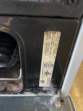 Load image into Gallery viewer, Magic Chef Gas Stove - 0816