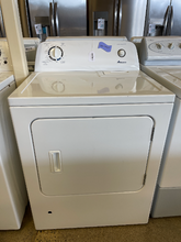 Load image into Gallery viewer, Amana Washer and Gas Dryer Set - 1392 - 1377