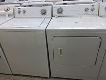 Load image into Gallery viewer, Whirlpool Inglis Washer and Gas Dryer Set - 6039 - 7541