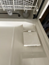 Load image into Gallery viewer, Whirlpool Dishwasher - 8152