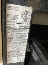 Load image into Gallery viewer, GE Bisque Slide-in Gas Stove - 3352