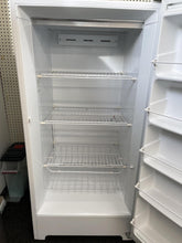 Load image into Gallery viewer, Kenmore Freezer - 8307