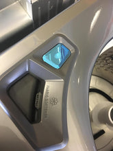 Load image into Gallery viewer, Whirlpool Washer and Gas Dryer - 8526-6640