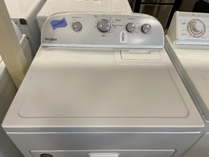 Whirlpool Washer and Gas Dryer Set - 6138 - 6140