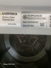 Load image into Gallery viewer, GE White Gas Laundry Center - 7047
