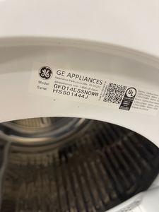 GE 24 in Electric Dryer - 5813