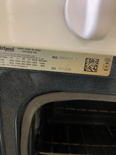 Load image into Gallery viewer, Whirlpool Gas Stove - 5671
