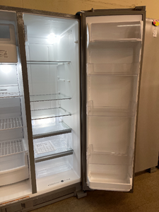 Whirlpool - 24.6 Cu. Ft. Side-by-Side Stainless Refrigerator - 6283