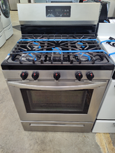 Load image into Gallery viewer, (T08507) Frigidaire Gas Stove - 8507

