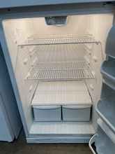 Load image into Gallery viewer, Frigidaire Refrigerator - 5545
