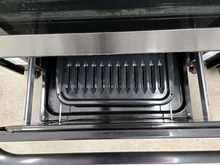 Load image into Gallery viewer, Frigidaire Gas Stove - 8096
