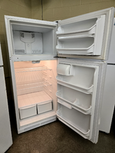 Load image into Gallery viewer, Frigidaire Refrigerator - 6167
