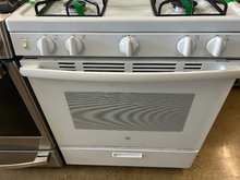Load image into Gallery viewer, GE Gas Stove - 7358
