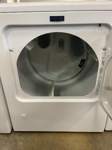 Maytag Washer and Gas Dryer Set - 6137 - 6120