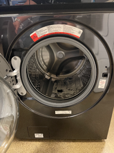 Load image into Gallery viewer, Bespoke 5.3 cu ft Black Front Load Washer - 4222
