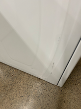 Load image into Gallery viewer, Maytag 7.0 cu ft White Gas Dryer - 7609
