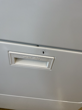 Load image into Gallery viewer, Whirlpool Gas Dryer - 6220
