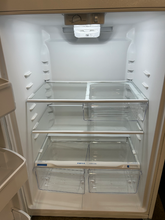 Load image into Gallery viewer, Frigidaire 18.3 cu ft White Top Freezer Refrigerator - 7711
