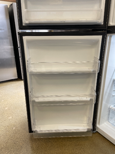Frigidaire 20.0 cu ft Refrigerator - 3979