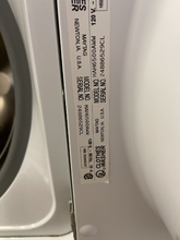 Load image into Gallery viewer, Maytag Neptune Front Load Washer - 5661
