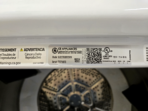 GE 3.8 Cu. Ft. Washer and 5.9 Cu. Ft. Gas Dryer Laundry Center - 7293