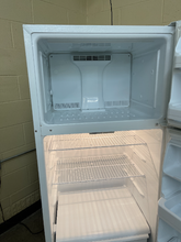 Load image into Gallery viewer, Hotpoint Refrigerator - 5478
