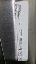 Load image into Gallery viewer, (T06130) Whirlpool Wall Oven - 6130

