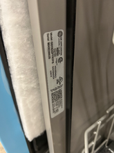 Load image into Gallery viewer, GE Stainless Dishwasher - T07307
