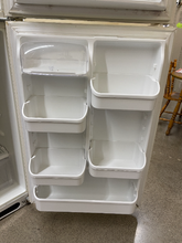 Load image into Gallery viewer, GE Refrigerator - 5283
