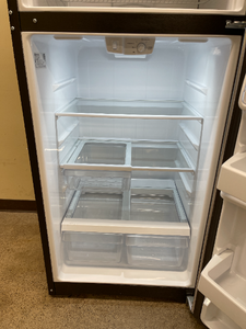 GE Stainless Refrigerator - 5658