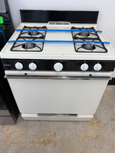 Load image into Gallery viewer, (T08667) Hotpoint Gas Stove - 8667
