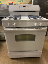Load image into Gallery viewer, GE Gas Stove - 5295
