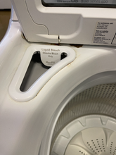 Load image into Gallery viewer, Maytag Washer - 5438
