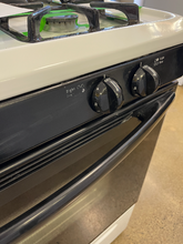 Load image into Gallery viewer, Frigidaire Gas Stove - 5449
