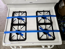Load image into Gallery viewer, Kenmore Gas Stove - 8021

