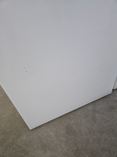 Load image into Gallery viewer, Maytag Bravo Washer and Gas Dryer Set - 8159 - 8128
