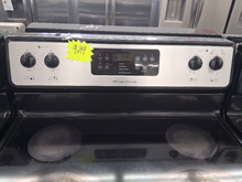 Load image into Gallery viewer, Frigidaire Electric Stove - 6453

