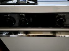 Load image into Gallery viewer, Hotpoint Gas Stove - 8040
