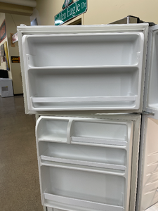 Whirlpool Refrigerator - 5727